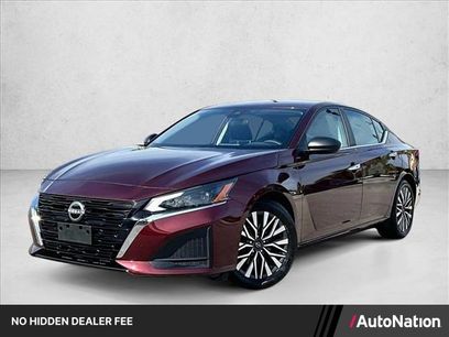 Used 2025 Nissan Altima 2.5 SV