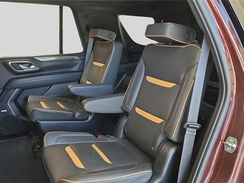 Used 2023 GMC Yukon AT4 w/ AT4 Premium Package image 15