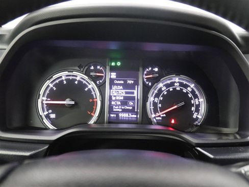 Used 2022 Toyota 4Runner Limited AWD/4WD image 36