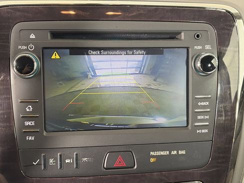 Used 2016 Buick Enclave Convenience image 22