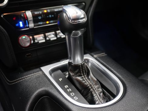 Used 2021 Ford Mustang GT Premium w/ Equipment Group 401A RWD image 24