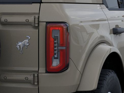 New 2026 Ford Bronco Outer Banks image 23