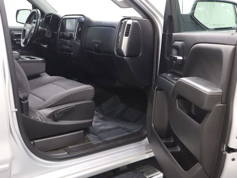 Used 2018 Chevrolet Silverado 1500 LT w/ Trailering Package image 17