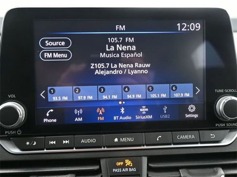 Used 2022 Nissan Altima 2.5 SV w/ SV Premium Package image 21