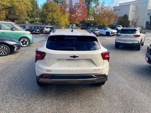 New 2026 Chevrolet Trax ACTIV image 5