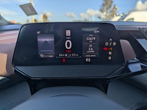 Used 2021 Volkswagen ID.4 Pro S image 30