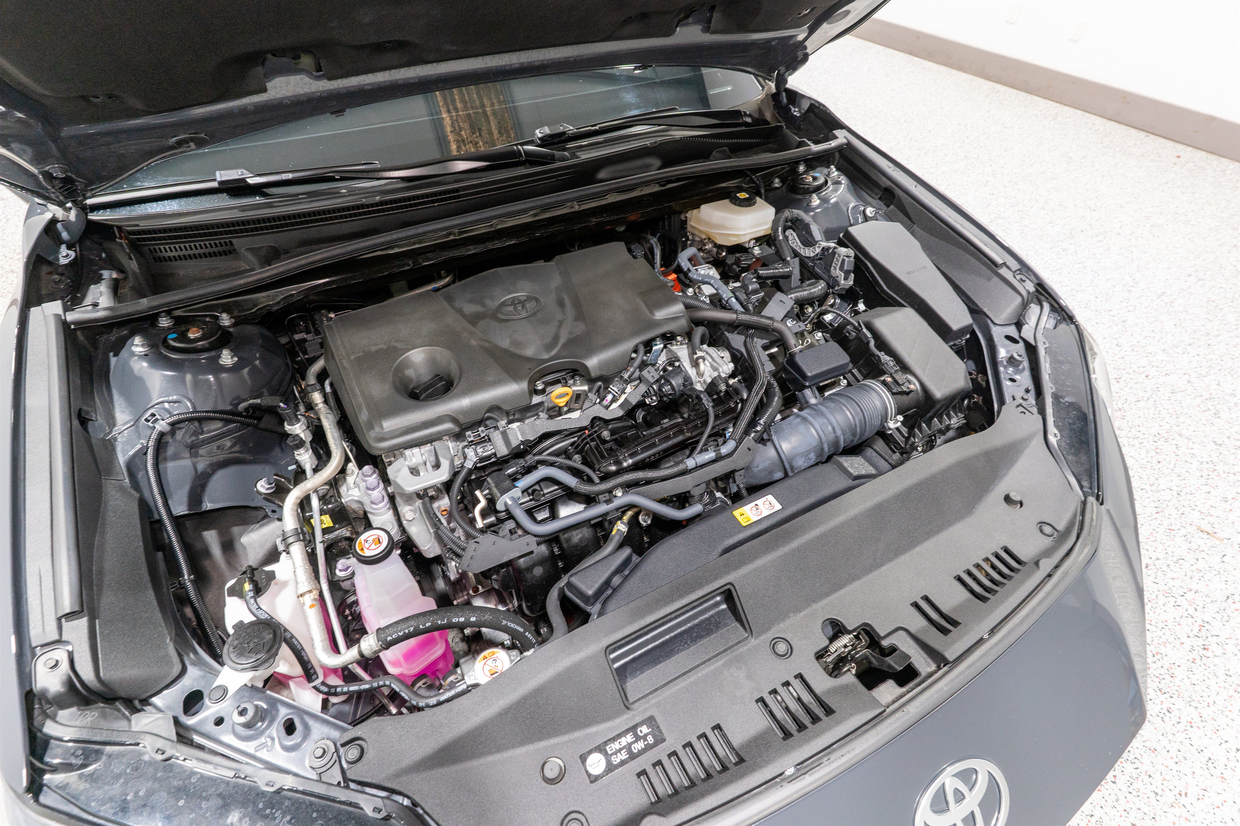 Used 2025 Toyota Camry SE FWD image 30