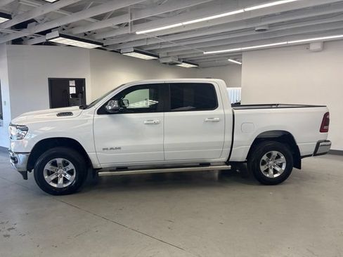 Used 2023 RAM 1500 Laramie AWD/4WD image 5