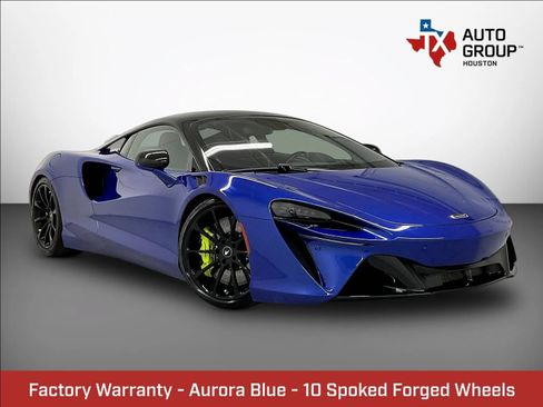 Used 2023 McLaren Artura RWD image 1