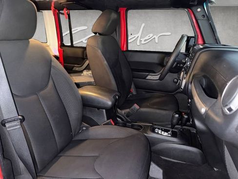 Used 2017 Jeep Wrangler Unlimited Sport w/ Trailer Tow Group image 15