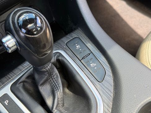 Used 2011 Kia Optima EX w/ Premium Pkg FWD image 21