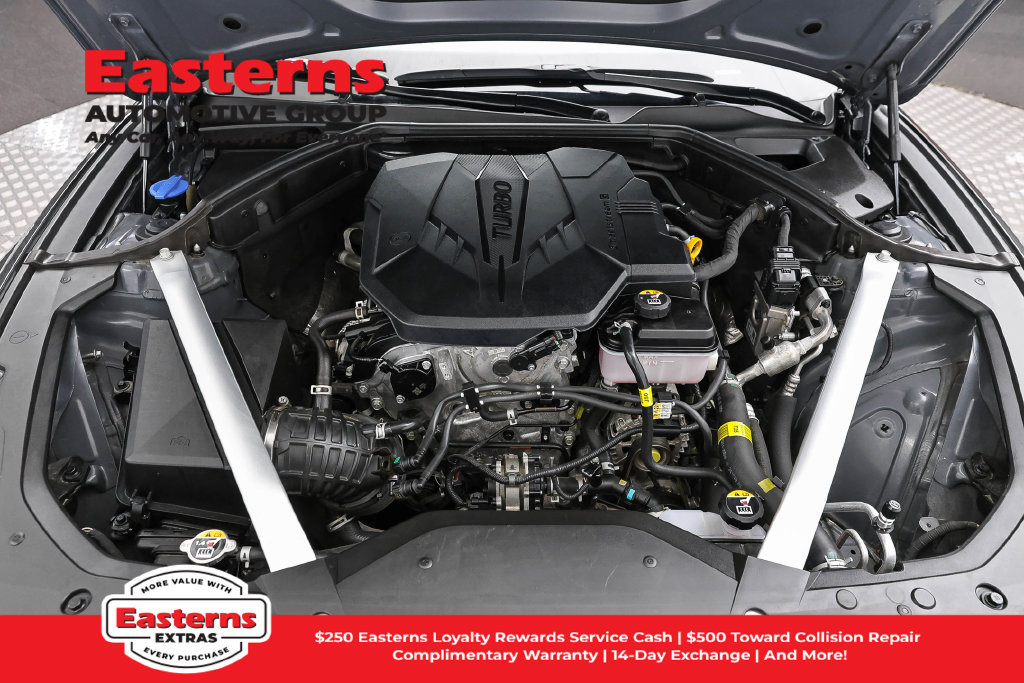 Used 2025 Genesis G70 2.5T RWD image 8