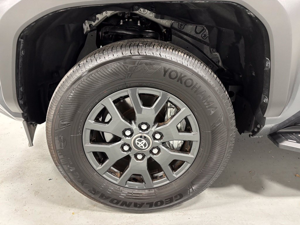 Used 2026 Toyota 4Runner SR5 AWD/4WD image 62