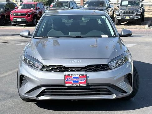 Used 2024 Kia Forte LXS w/ LXS Technology Package FWD image 3