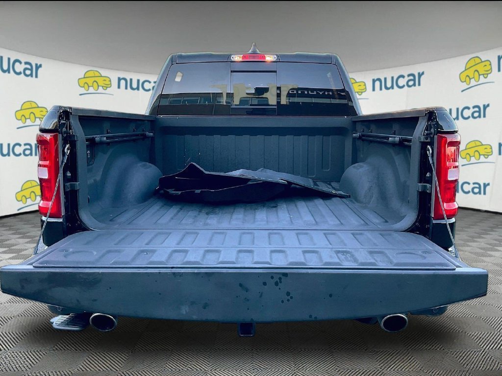 Used 2025 RAM 1500 Laramie w/ Sport Appearance Package AWD/4WD image 31