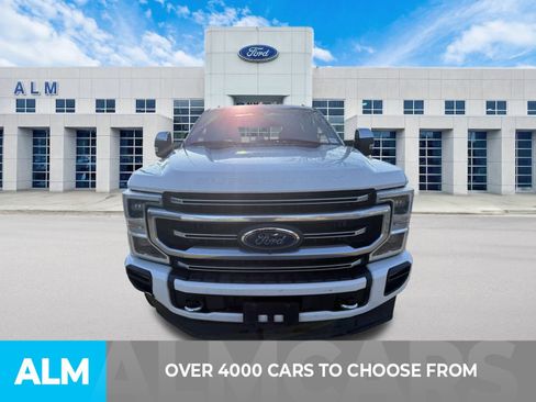 Certified 2022 Ford F250 Platinum w/ FX4 Off-Road Package image 3