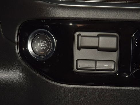 New 2026 Chevrolet Silverado 1500 RST w/ RST All Star Premium Package AWD/4WD image 34
