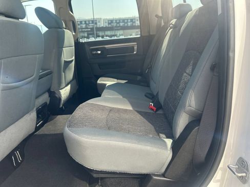 Used 2019 RAM 1500 Big Horn AWD/4WD image 26