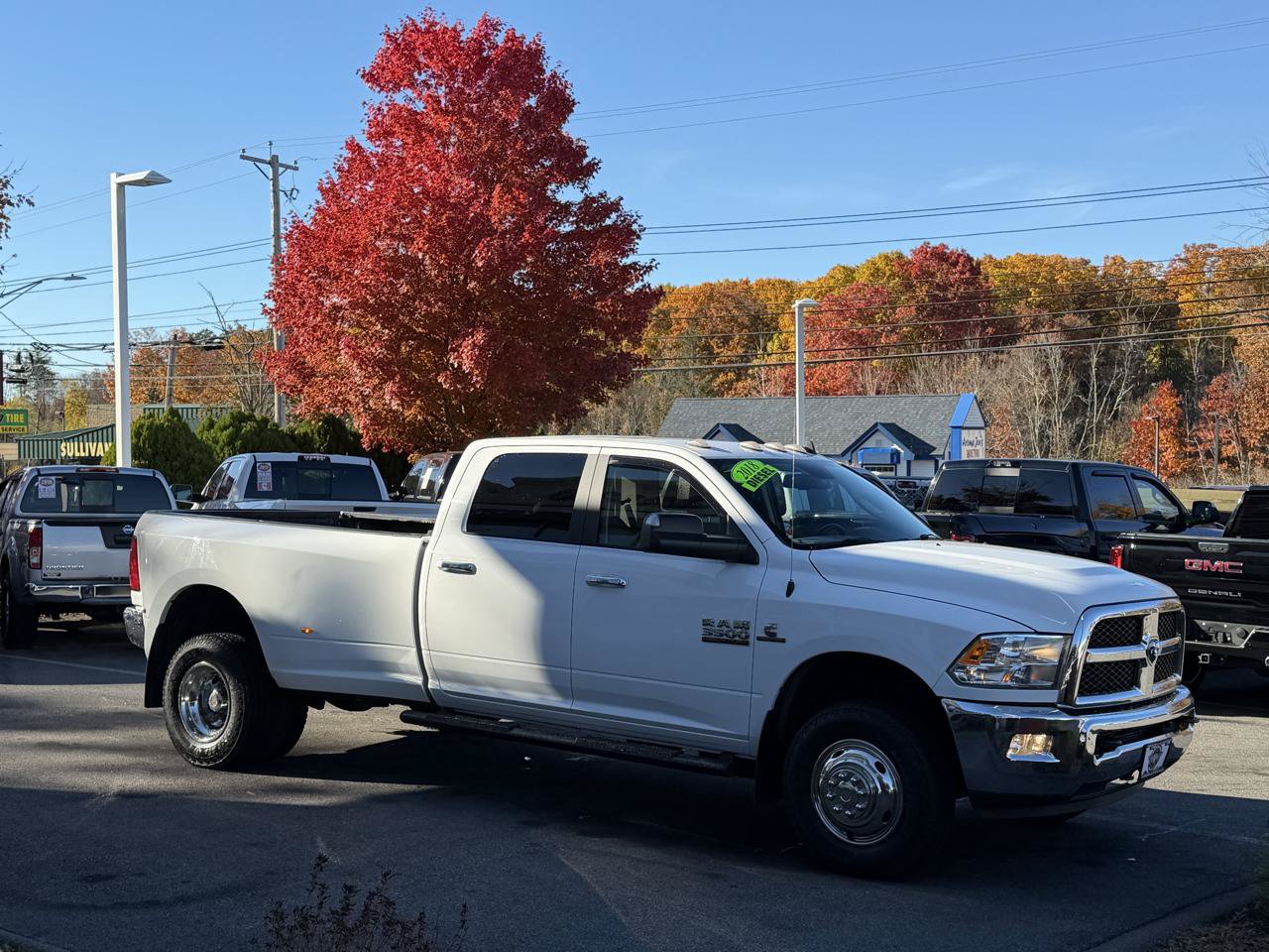 Used 2018 RAM 3500 SLT AWD/4WD image 4