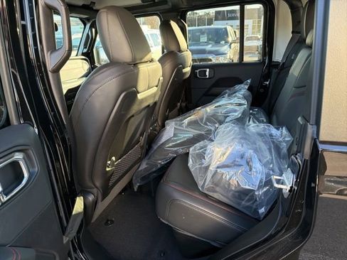 New 2026 Jeep Gladiator Rubicon w/ Safety Group image 8