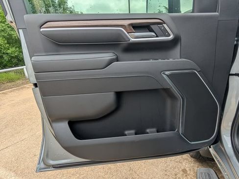 New 2026 Chevrolet Silverado 2500 LT w/ Texas Edition AWD/4WD image 12