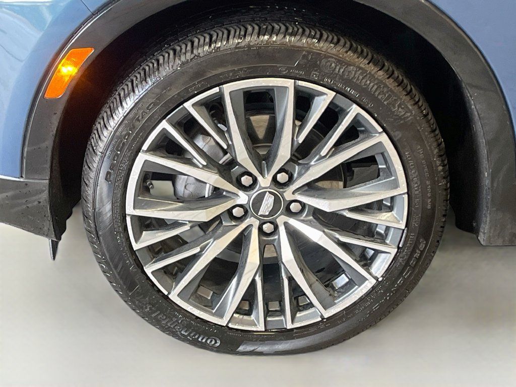 Used 2024 Cadillac XT4 Sport AWD/4WD image 32