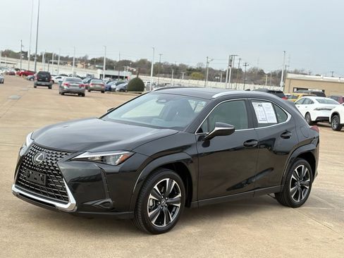 Used 2025 Lexus UX 300h 300h Premium w/ Cold Area Package image 3