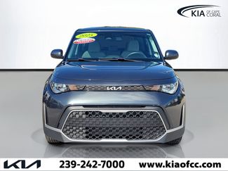 Certified 2025 Kia Soul LX w/ LX Technology Package FWD video 2