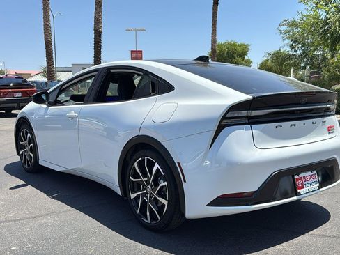 Used 2025 Toyota Prius Plug-In Hybrid w/ Limited Premium Package FWD image 6