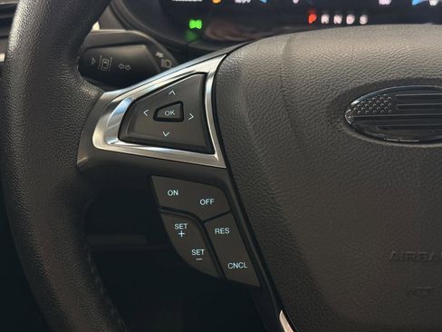 Used 2022 Ford Edge Titanium image 48