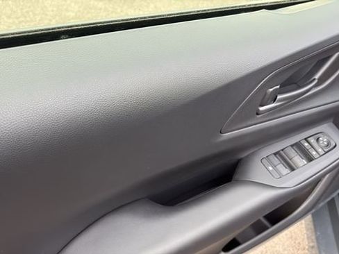 New 2026 Toyota Prius SE image 19