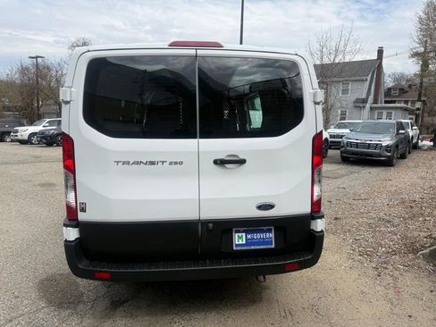 Used 2024 Ford Transit 250 Low Roof w/ Exterior Upgrade Package RWD image 4
