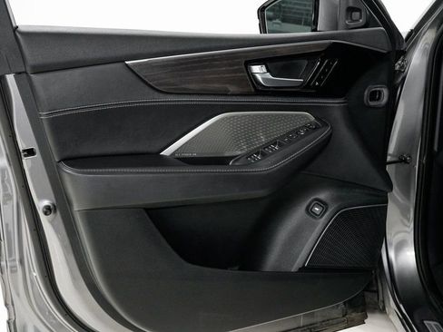 Certified 2023 Acura MDX SH-AWD w/ Advance Package image 7