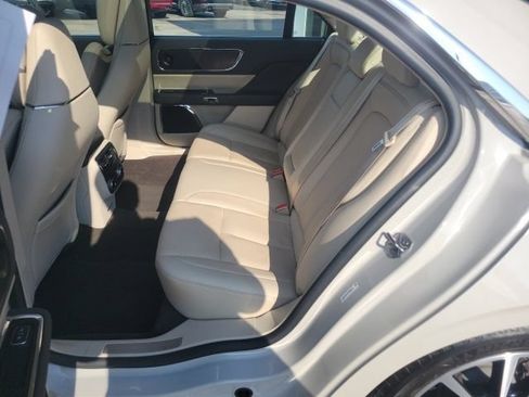 Used 2020 Lincoln Continental Reserve AWD/4WD image 22