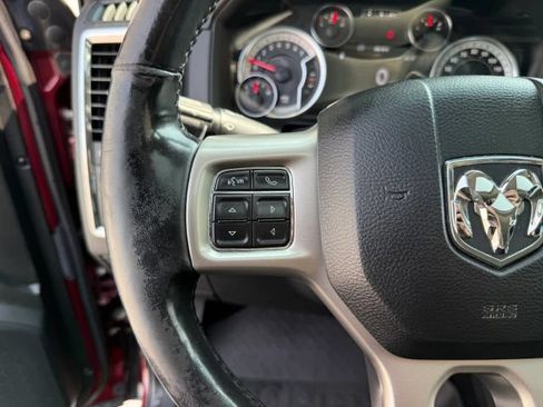 Used 2017 RAM 1500 Laramie w/ Convenience Group AWD/4WD image 30