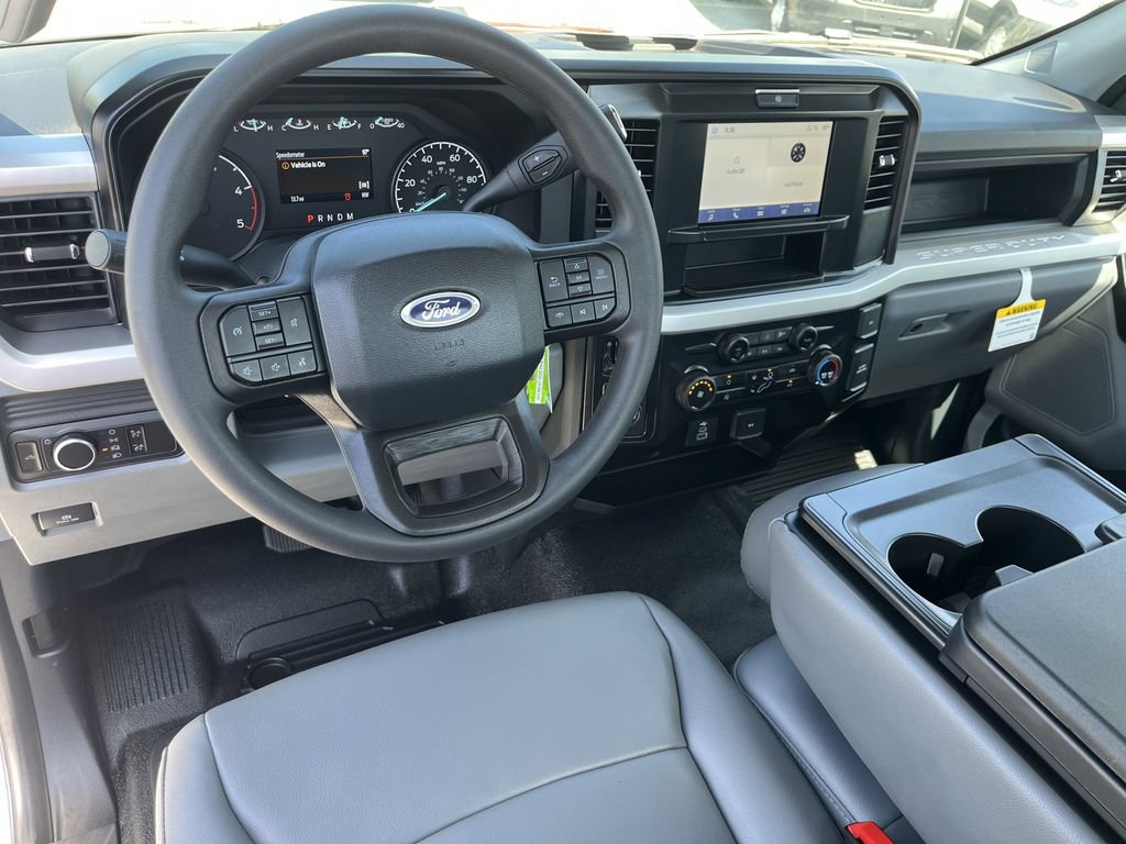 New 2025 Ford F250 XL w/ F-250 >10K GVWR Package RWD image 14