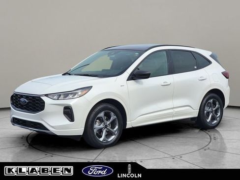 Certified 2023 Ford Escape ST-Line w/ Tech Pack #1 AWD/4WD image 1