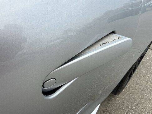 Used 2016 Jaguar F-TYPE S image 18