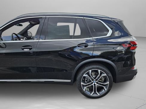 New 2026 BMW X5 sDrive40i w/ Premium Package image 37