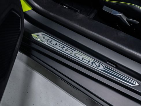 Used 2024 Lamborghini Huracan Sterrato AWD/4WD image 15
