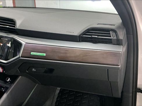 Certified 2023 Audi Q3 2.0T Premium Plus w/ Premium Plus Package image 18