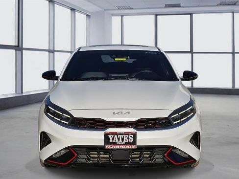 Used 2023 Kia Forte GT w/ GT2 Package image 2