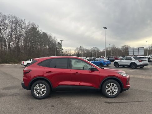 New 2026 Ford Escape Active w/ Active Premium Tech Pack image 2