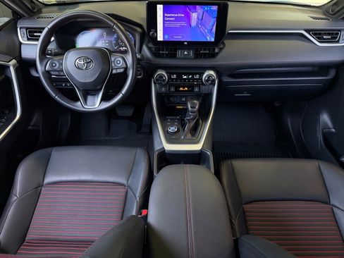 Used 2024 Toyota RAV4 XSE w/ Weather Package AWD/4WD image 19