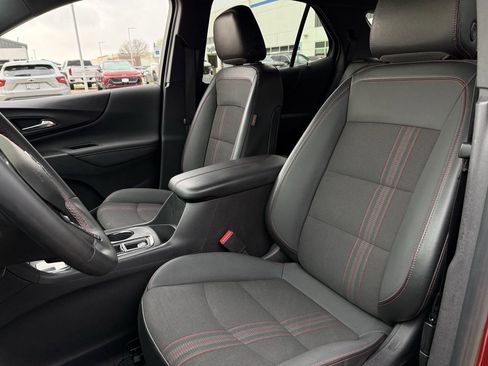 Certified 2024 Chevrolet Equinox RS w/ LPO, Floor Liner Package image 21