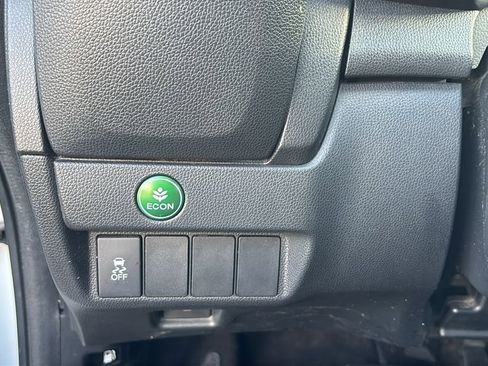 Used 2015 Honda Fit EX image 15