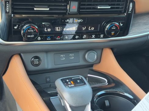 New 2026 Nissan Rogue Platinum image 26