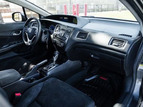 Used 2013 Honda Civic LX image 21