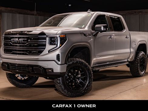 Used 2025 GMC Sierra 1500 AT4 w/ Technology Package image 5