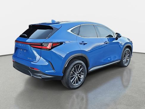 Used 2024 Lexus NX 250 FWD image 5